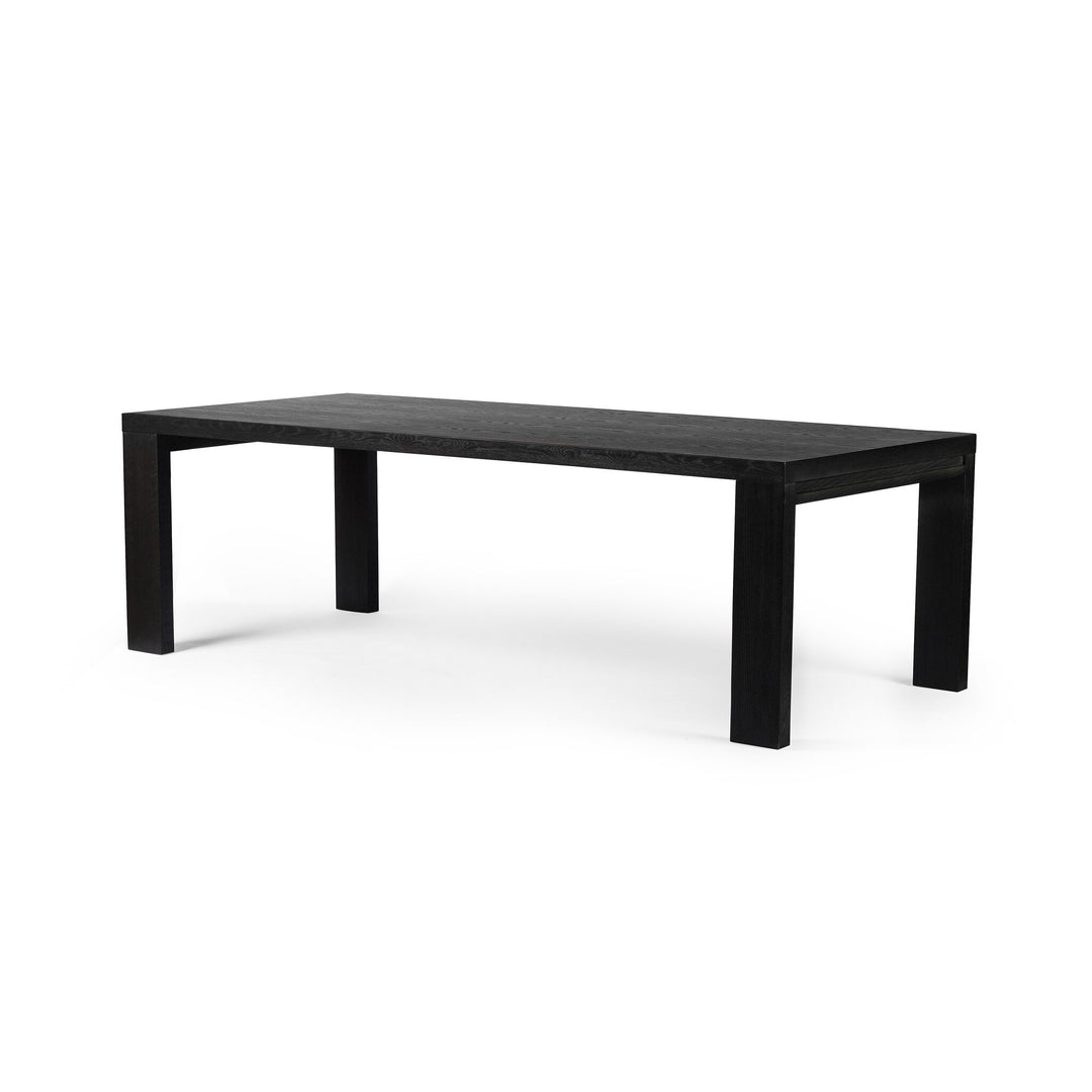 Vanilli  Dining Table