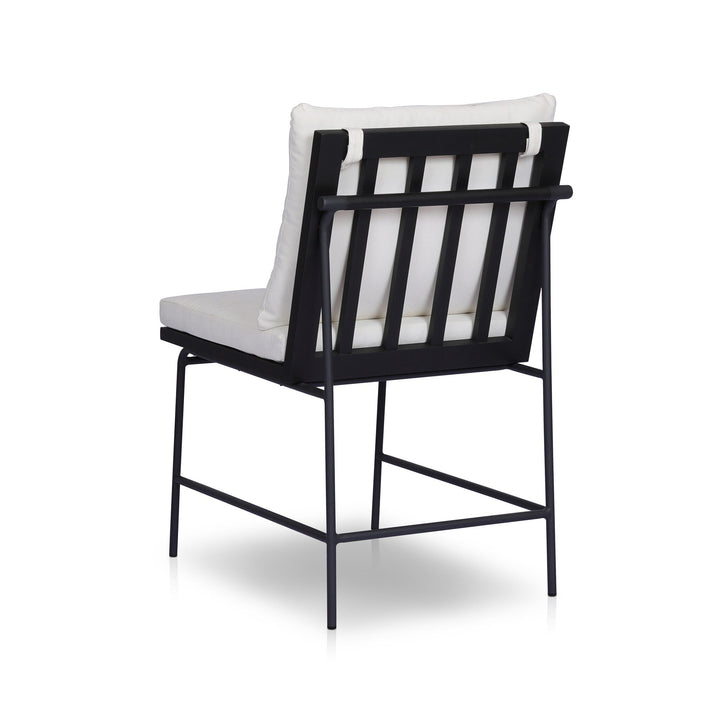 Crat Outdoor Dining Chair